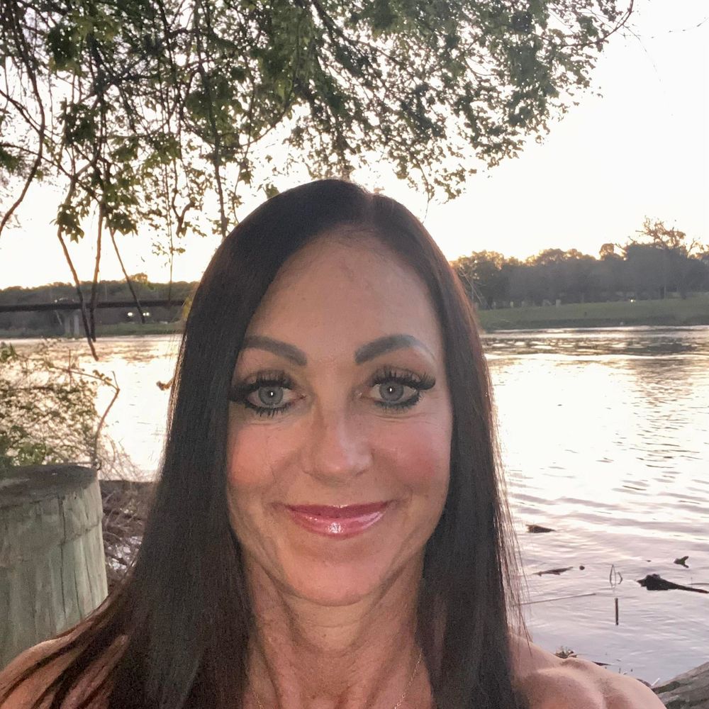 Meet your Posher, Cyndi